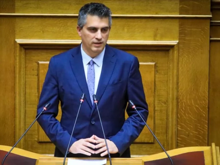 Ο Χρίστος Δήμας γράφει στον ΕΤ: Πυλώνες οι δημόσιες υποδομές και τα συστήματα μεταφορών