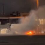 Βίντεο: Φωτιά κοντά σε αεροσκάφος – Απομακρύνθηκαν 169 επιβάτες