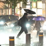 Κακοκαιρία Byron: Μπαράζ μηνυμάτων 112 στη μισή Ελλάδα – Πολύ δύσκολη νύχτα με σφοδρές καταιγίδες και κεραυνούς