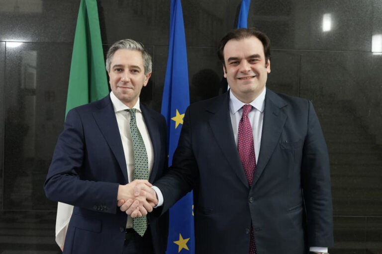 Πιερρακάκης σε Simon Harris: Με την Ιρλανδία μας ενώνει το κοινό μας όραμα για μια ισχυρή Ευρώπη