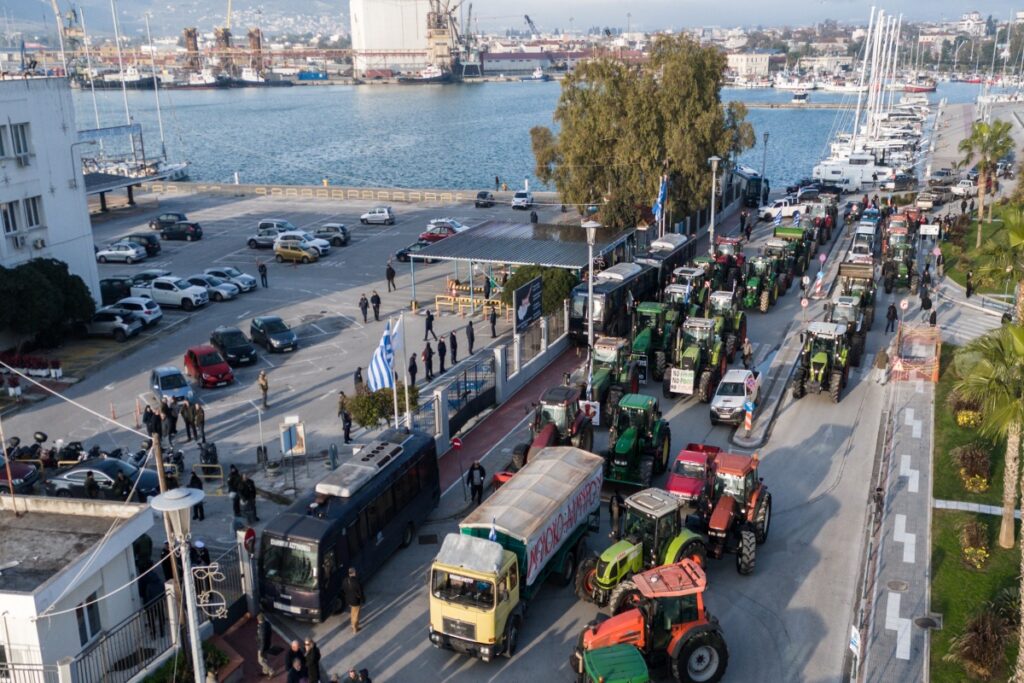 Αγρότες στο Λιμάνι του Βόλου