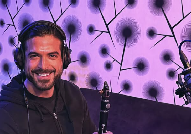 Άρης Μουγκοπέτρος: Η εν διαστάσει σύζυγός του καταγγέλλει – «Φοβάμαι να τον αφήνω με τα παιδιά»