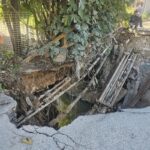 Πέτρου Ράλλη: Κατέρρευσε γεφυράκι – Δείτε βίντεο από το σημείο