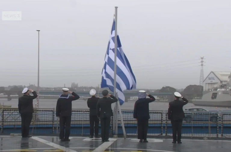 Ιστορική ημέρα: Η γαλανόλευκη ανεμίζει υπερήφανα στην πρώτη Belharra – Τα χαρακτηριστικά του Κίμωνα που αλλάζει τα δεδομένα στο Αιγαίο [εικόνες και βίντεο]