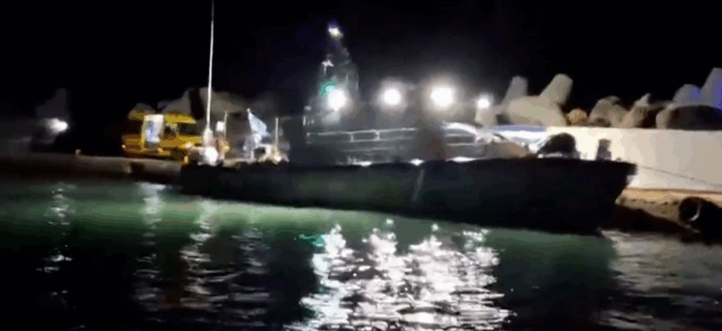Ναυάγιο στην Κρήτη: Μεταφέρθηκαν με φορτηγό-ψυγείο οι 17 σοροί στο ΠΑΓΝΗ – Οι Αρχές ερευνούν τις συνθήκες του δυστυχήματος [βίντεο]
