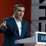 Στο κενό το rebranding του Τσίπρα – Πονοκέφαλος από τα νούμερα των δημοσκοπήσεων