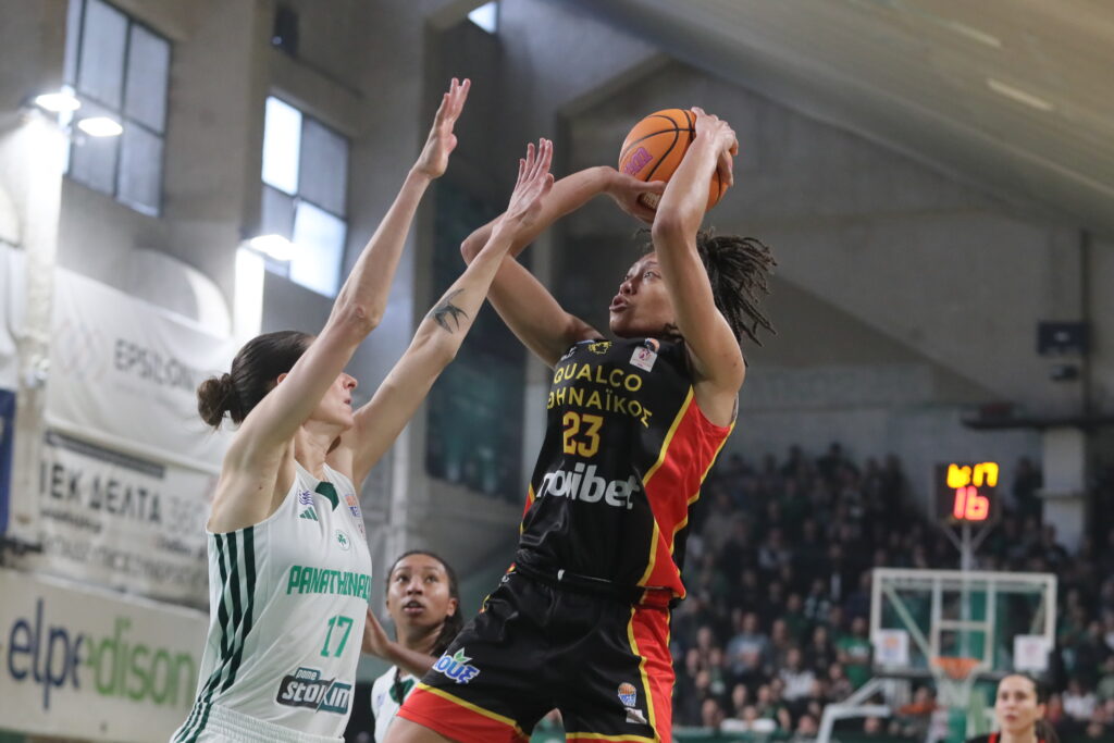 Αθηναϊκός-Παναθηναϊκό 76-70: Η πρώτη ήττα της σεζόν είναι γεγονός