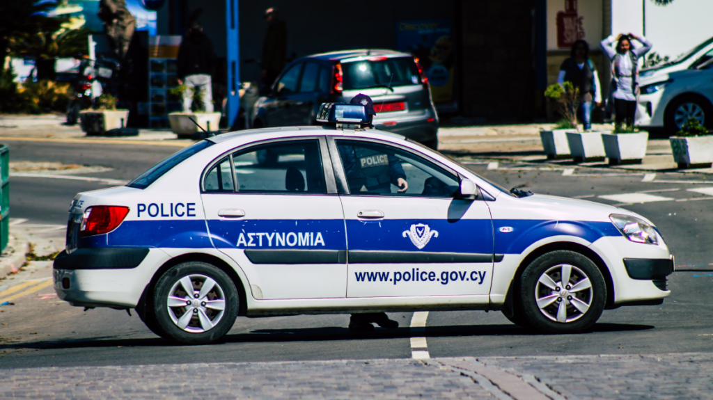 Θρίλερ στην Κύπρο: Σορός άνδρα εντοπίστηκε σε παραλία – Ενδέχεται να ανήκει σε 56χρονο Ρώσο επιχειρη