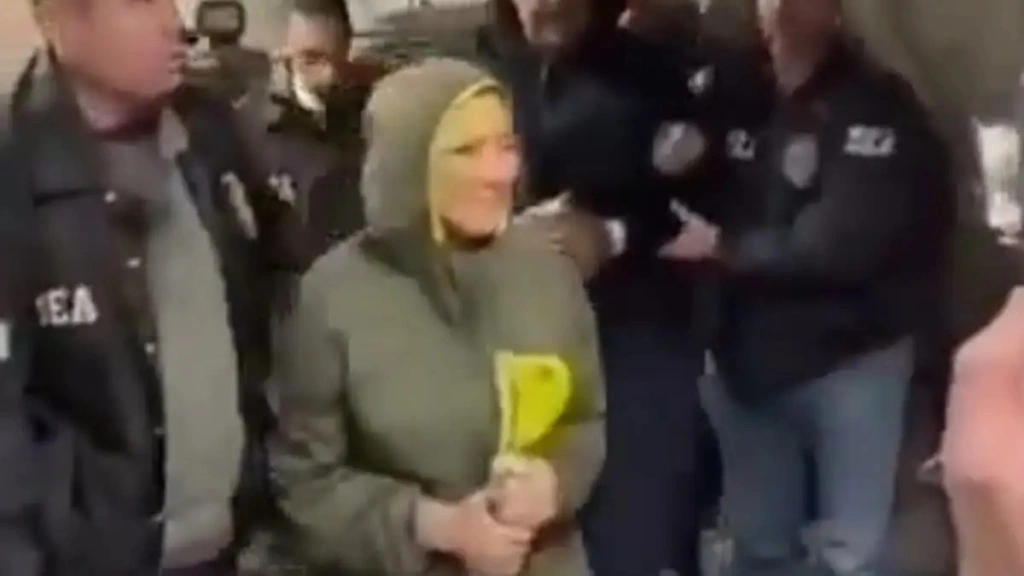 Βενεζουέλα: Οι πρώτες εικόνες της Σίλια Φλόρες μετά τη σύλληψη