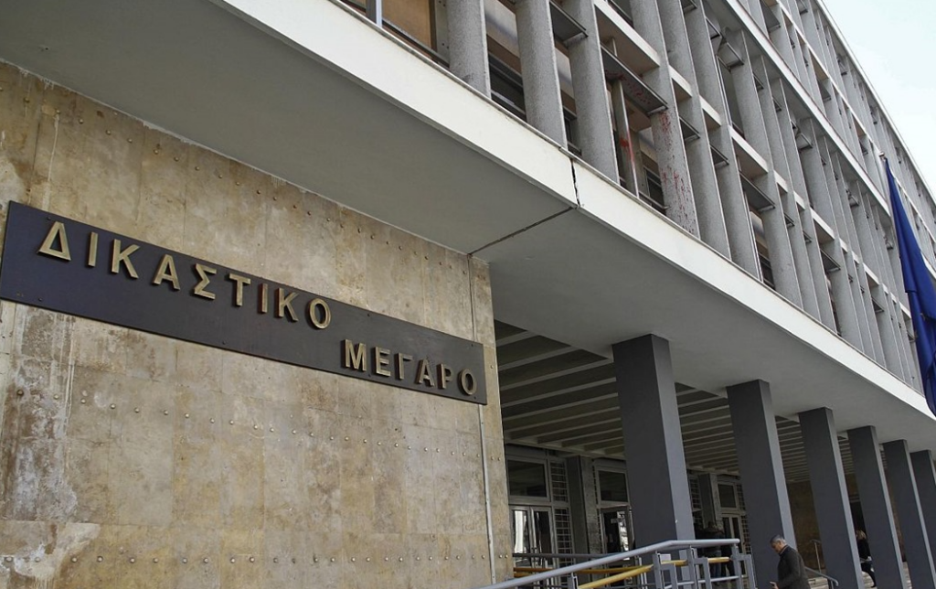 Θεσσαλονίκη: Καταδίκη δύο πρώην αντιδημάρχων για τον θάνατο 62χρονου – Τον κατασπάραξαν αδέσποτα σκυλιά