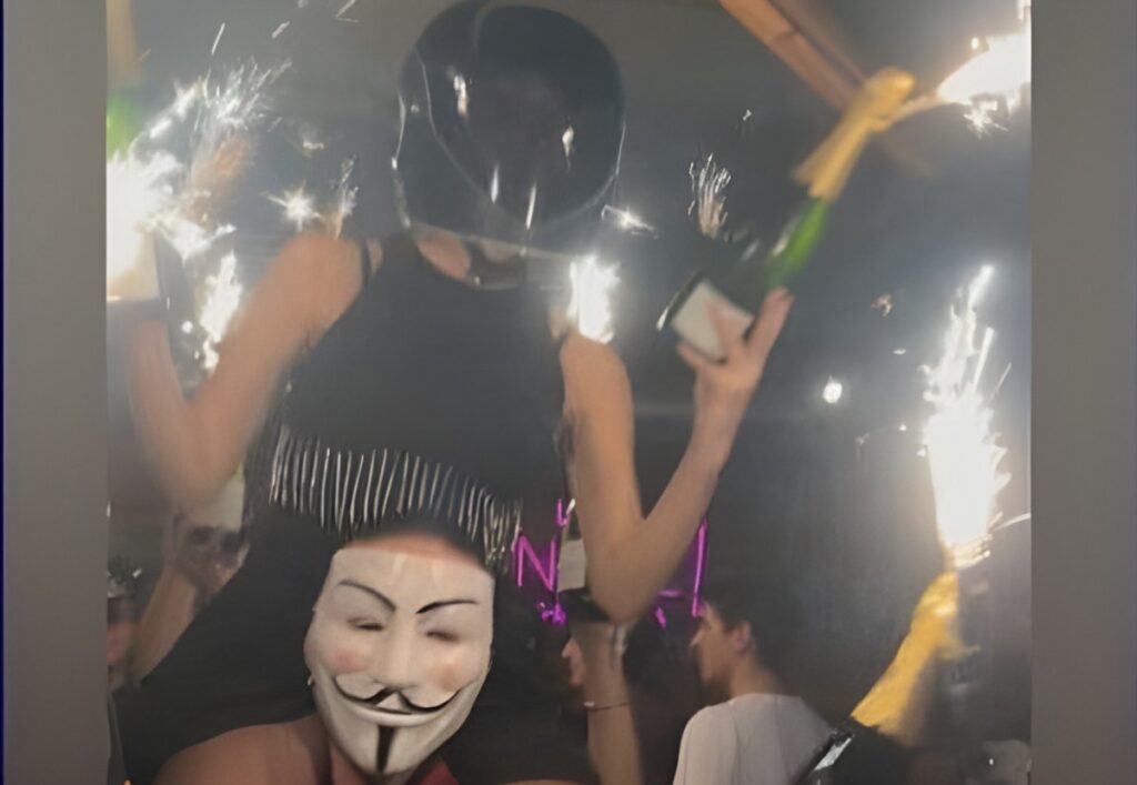 Τραγωδία στο Κραν Μοντανά: Φωτογραφίες-ντοκουμέντα από το μπαρ – Πολλοί έφηβοι ανάμεσα στα θύ