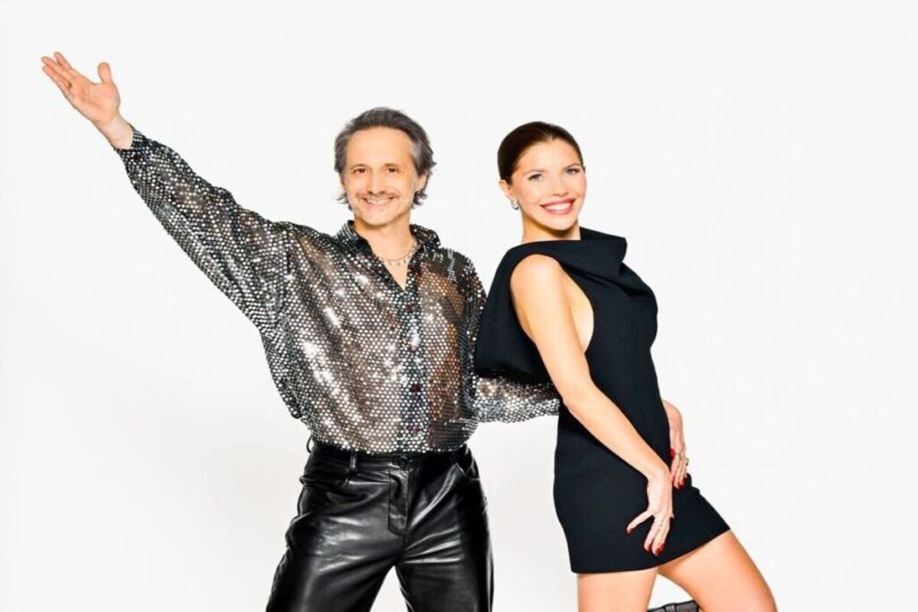 Eurovision 2026: Κληρονόμος του οίκου Swarovski θα παρουσιάσει τον φετινό διαγωνισμό στη Βιέννη