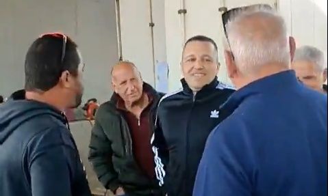 Πρώτο τραπέζι… τρακτέρ