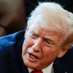 Ο Τραμπ ανακοίνωσε ότι η Βενεζουέλα θα «παραδώσει» έως και 50 εκατομμύρια βαρέλια πετρελαίου στις ΗΠΑ