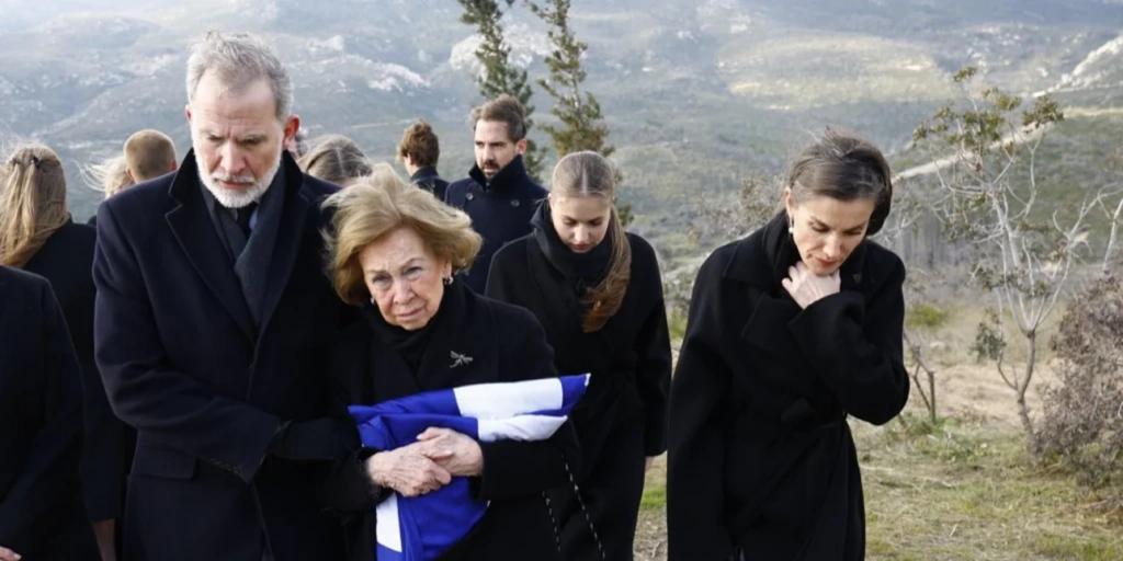 Πριγκίπισσα Ειρήνη: Όσα έγιναν στο τελευταίο αντίο – Η κηδεία, η ταφή σε κλειστό κύκλο, τα ανίψια της και η θλιμμένη βασίλισσα Σοφία