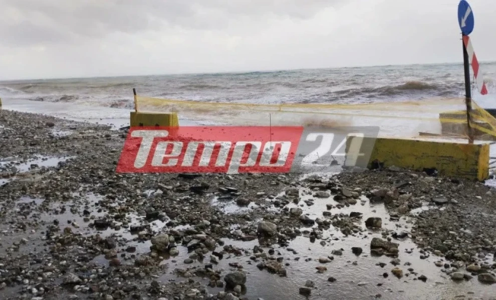Χαλάζι «σάρωσε» την Πάτρα: Απόκοσμες εικόνες στην παραλιακή του Ρίου – Οι άνεμοι «ξήλωσαν» τζάμι μπαλκονιού