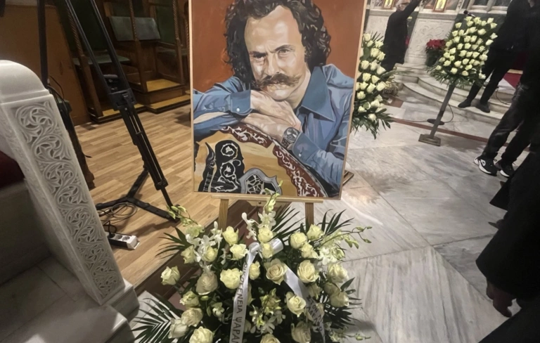 Είπαν το τελευταίο αντίο στον Ψαρογιάννη, αδερφό του Νίκου Ξυλούρη