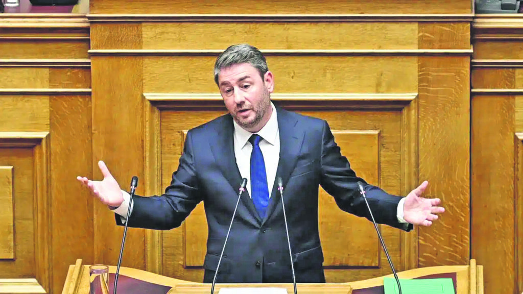 Η ΑΝΑΘΕΩΡΗΣΗ ρίχνει τις μάσκες