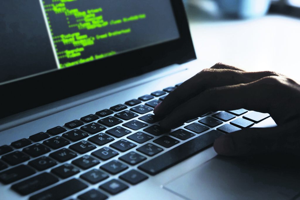 Προσοχή: Νέα απάτη με τη ΔΕΗ – Το email που δεν πρέπει ποτέ να ανοίξετε