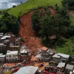 46 νεκροί από τις φονικές κατολισθήσεις στη Βραζιλία: Αγωνιώδεις προσπάθειες για 21 αγνοούμενους