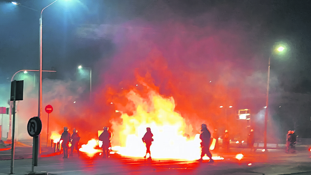 Ωρα για πρόσβαση στα ΑΕΙ μόνο με κάρτα φοιτητή