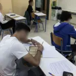 Από το σκονάκι πάνω στο θρανίο στο Chat GPT- Αυτή είναι η νέα εποχή της αντιγραφής – Ποιο το στοίχημα των εκπαιδευτικών