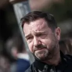 Συγκλονίζει ο Νίκος Πλακιάς: «Παρακαλούσα τα παιδιά μου να μην κατάλαβαν τίποτα»