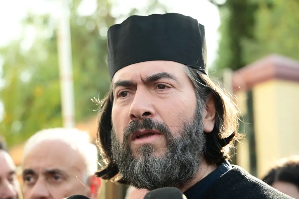 Πατέρας Αντώνιος: «Μας σταύρωσαν με ψέματα – Η Κιβωτός συγκρούστηκε με άρρωστα κατεστημένα»
