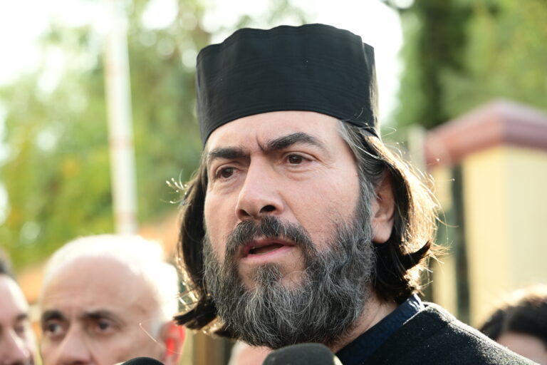 Πατέρας Αντώνιος: «Μας σταύρωσαν με ψέματα – Η Κιβωτός συγκρούστηκε με άρρωστα κατεστημένα»