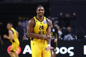 ΑΕΚ-Μαρούσι 83-74: Μπάρτλεϊ, Γκρέι και Νάναλι «καθάρισαν» τη νίκη της Ένωσης
