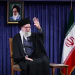 Πώς η CIA εντόπισε τον Χαμενεΐ ύστερα από μήνες παρακολούθησης: Η μοιραία συνάντηση και το δολοφονικό χτύπημα