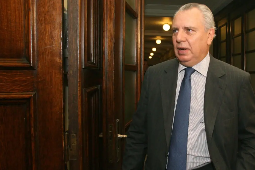 Αναστάσης Παπαληγούρας: Ο πολιτικός κόσμος αποχαιρετά τον πρώην υπουργό