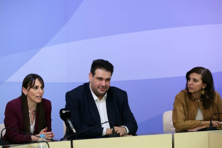 Νέο μνημόνιο ΥΠΕΣ – Google για εκπαίδευση στην Τεχνητή Νοημοσύνη – Έρχονται νέα σεμινάρια για τους δημόσιους υπαλλήλους