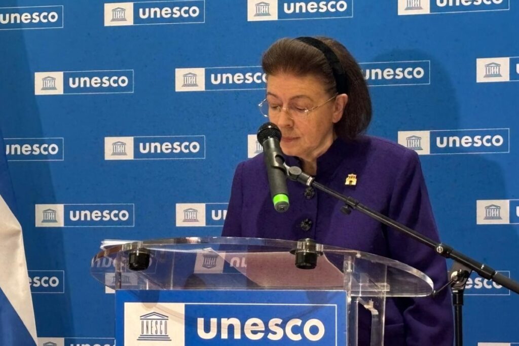 Μενδώνη στην UNESCO: Η ελληνική γλώσσα θεμέλιο του Πολιτισμού και της Δημοκρατίας