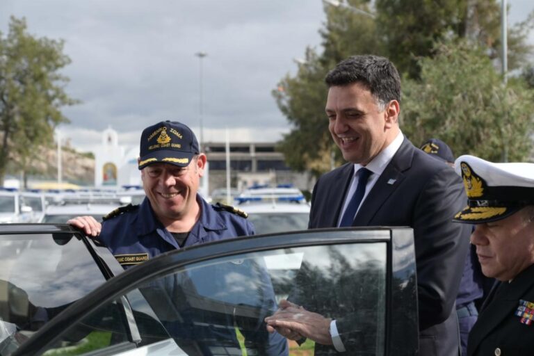 Κικίλιας στην παραλαβή 138 νέων οχημάτων του Λιμενικού: Συνεχίζουμε την ενίσχυση των μέσων για την ασφάλεια της πατρίδας μας