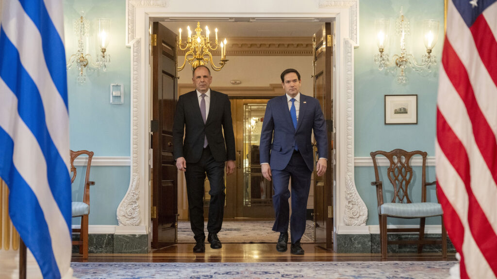 Στον Λευκό Οίκο η συνάντηση Γεραπετρίτη – Ρούμπιο: Κίνηση «υψηλού συμβολισμού» για το άριστο επίπεδο σχέσης Ελλάδας – ΗΠΑ