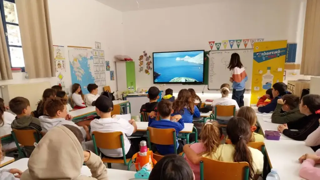 ΔΕΗ: 1.700 μαθητές σε 6 νησιά συμμετείχαν στο πρόγραμμα «Το Πλαστικό μου κι Εγώ»