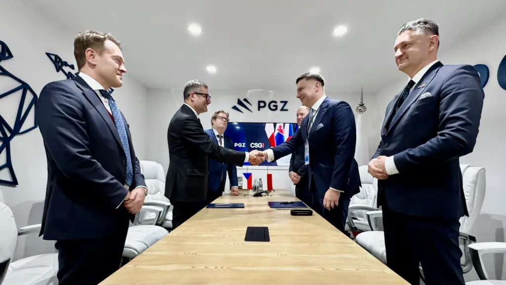 CSG και PGZ εγκαινιάζουν συνεργασία για την προσφορά αρθρωτού συστήματος ναρκοθέτησης σε πλαίσιο Tat