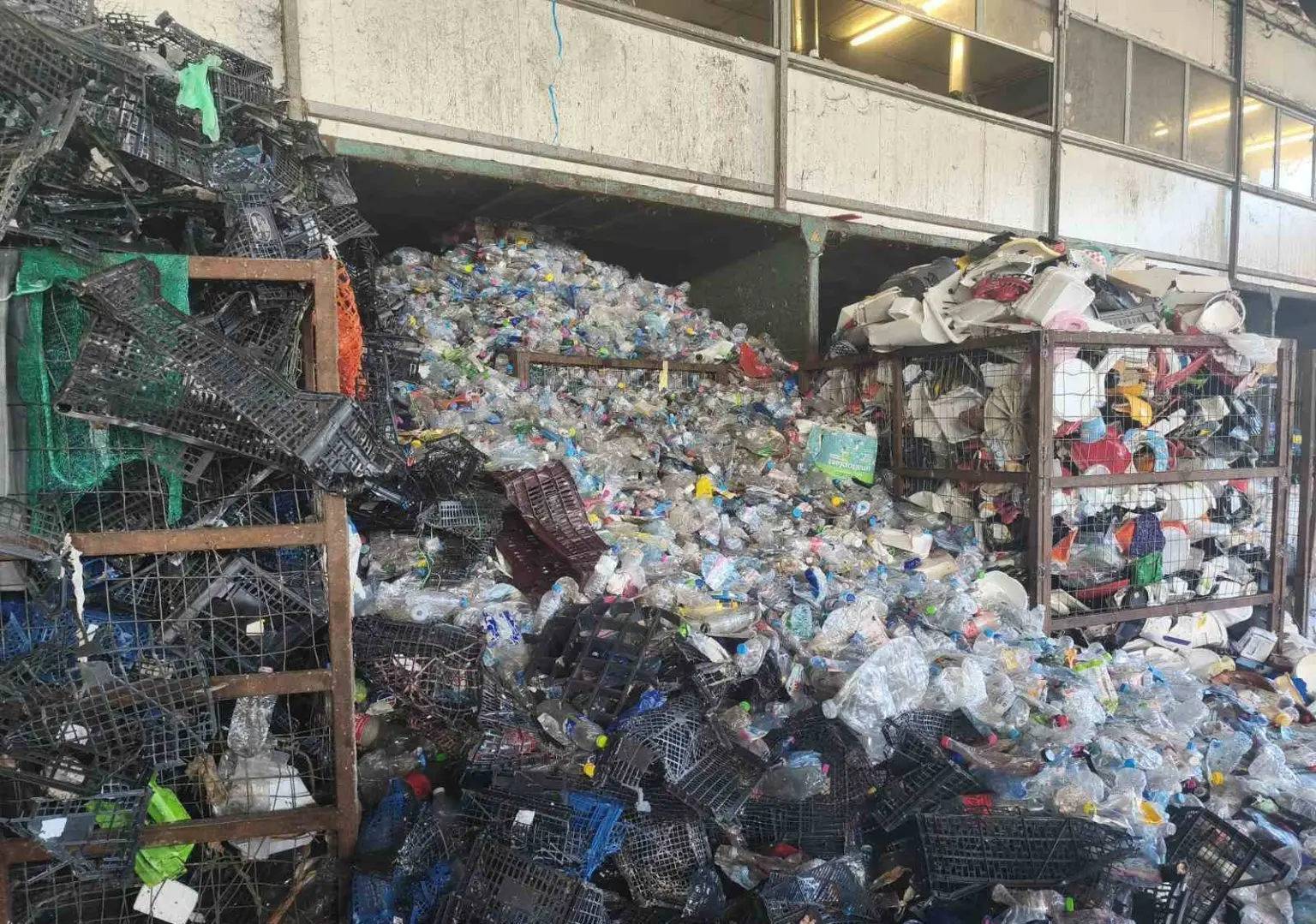 Ιωάννινα: Καθολική απεργία στο Κέντρο Διαλογής Ανακυκλώσιμων Υλικών – Καταγγελίες για απλήρωτους μισ