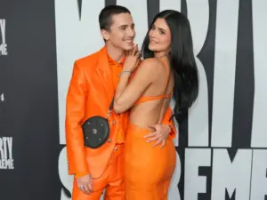 Κάιλι Τζένερ - Τιμοτέ Σαλαμέ: Το ρομαντικό δείπνο με πίτσα και το παθιασμένο φιλί