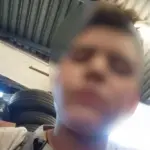 Λέρος: Ελεύθερος ο 17χρονος που σκότωσε τον πατέρα του – Τι αποκάλυψε στην απολογία του [Βίντεο]