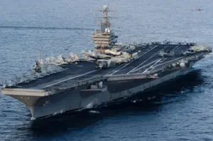 Μήνυμα ισχύος των ΗΠΑ στο Ιράν: Κούσνερ και Γουίτκοφ στο αεροπλανοφόρο Lincoln μία ημέρα μετά τις συνομιλίες