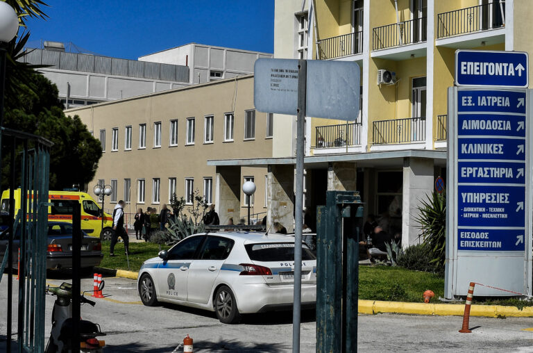Λουτράκι: Προσήχθησαν η μητέρα και 2 φίλοι του 17χρονου φερόμενου δράστη για την αιματηρή συμπλοκή [Βίντεο]