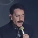 Γιώργος Μαζωνάκης: Επέστρεψε στη σκηνή με νέο look