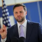 ΗΠΑ-Ιράν: Ανοιχτό το ενδεχόμενο νέων βομβαρδισμών άφησε ο Βανς – «Δεν υπάρχει πιθανότητα μακροχρόνιου πολέμου»