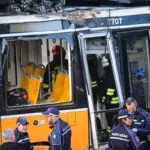 Μιλάνο: Η στιγμή που το τραμ εκτροχιάζεται- Τουλάχιστον δύο οι νεκροί