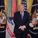 Η μοναξιά του Τραμπ στα Στενά του Ορμούζ