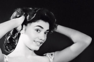 Μαρινέλλα: Η τέχνη της διαρκούς ανατροπής, και η ανατριχιαστική «προφητεία» για το Ηρώδειο