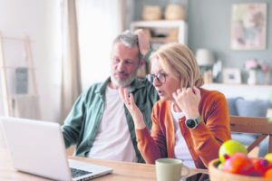 ΕΦΚΑ: Αναδίπλωση για τις συντάξεις γονέων από δημόσιο μετά την αποκάλυψη του ΕΤ