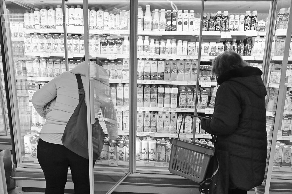 Έρευνα ΕΤ: Υψηλές οι τιμές σε γάλα και τυριά [πίνακες]